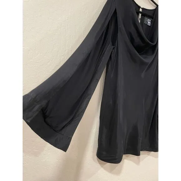 ~ Maeve 14 Mini Dress Flowy Anthropologie Bell Slit Sleeve Lined Black Minidress