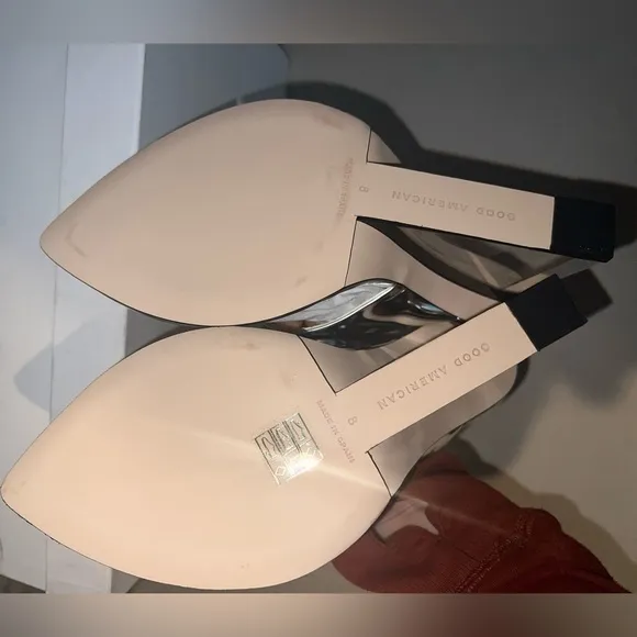 🪩 NIB! Good American Silver Lucite Heeled Thong Sandals
