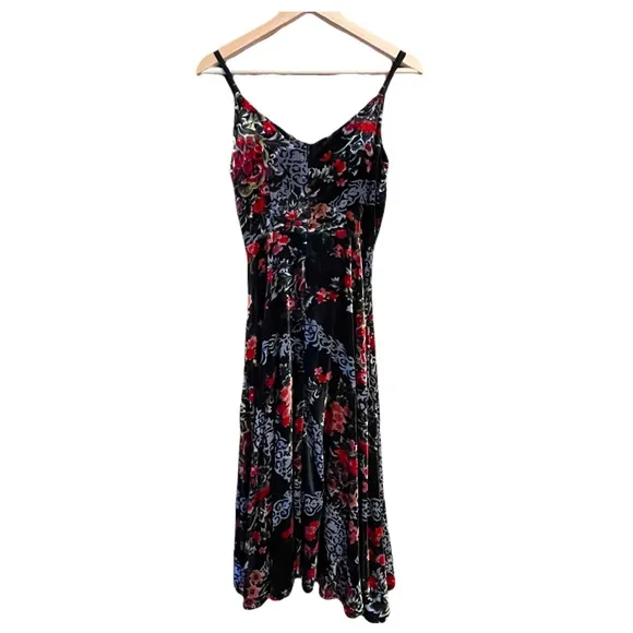 🆕 NWT Anthro eri   ali Velvet Kora Floral Burnout