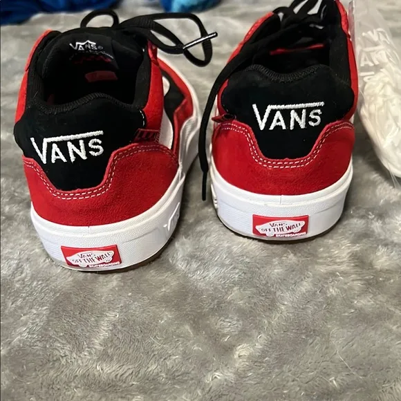- Vans Wayvee Red and Black Popcush Waffle-Cup