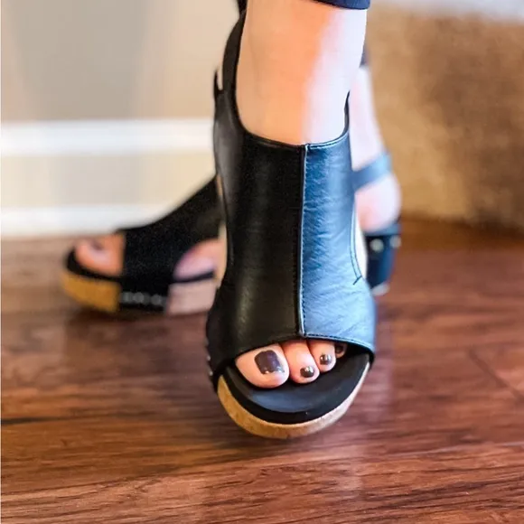 1 left! Corkys Footwear Volta II Black Smooth Lower Heel Wedge Sandal size 10