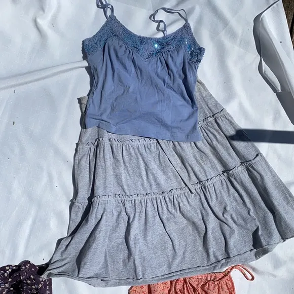 2000s BOHO CHIC ABERCROMBIE &amp; FITCH GRAY THREE TIERED MIDI SKIRT RARE ⭐️⭐️⭐️⭐️⭐️