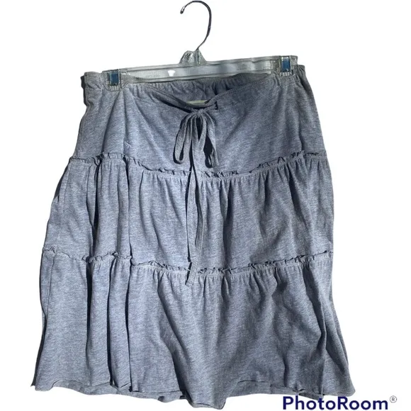 2000s BOHO CHIC ABERCROMBIE &amp; FITCH GRAY THREE TIERED MIDI SKIRT RARE ⭐️⭐️⭐️⭐️⭐️