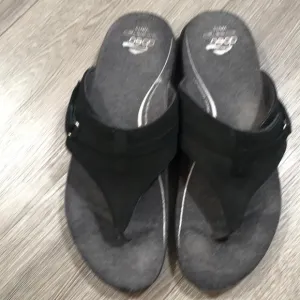 Abeo Bio System “Haven” Style Black Leather Thong sandals size 10
