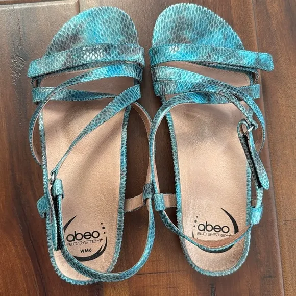 Abeo Bio System Samantha Snakeskin Pattern Sandals Shoes