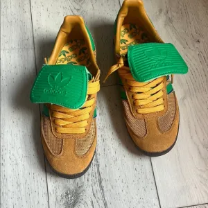 Adidas Kids' Green and Tan Sneakers