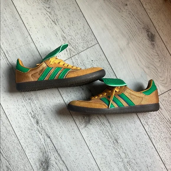 Adidas Kids' Green and Tan Sneakers