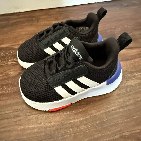Adidas Racer TR21 Toddler Sneakers Size 4k Brand New