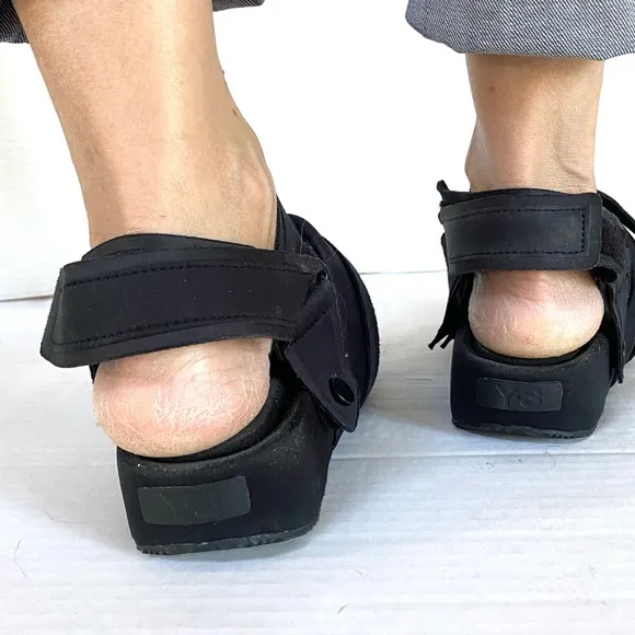 Adidas Y3 Yohji Yamamoto Comfylette Black Platform strappy sandals Men 5/Women 6