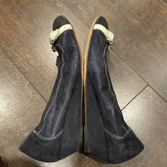 AGL ATTILIO GIUSTI LEOMBRUNI Navy Blue Suede Leather CAP TOE BALLET Wedge 8 38