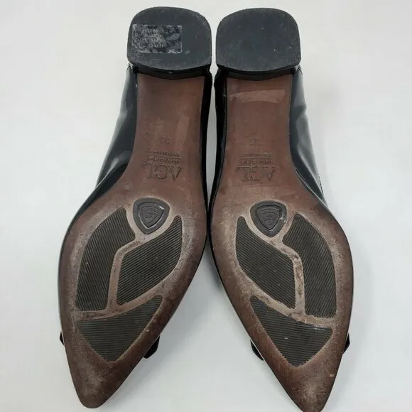 AGL Attilio Giusti Leombruni Pointy Toe Flats