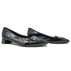 AGL Attilio Giusti Leombruni Pointy Toe Flats