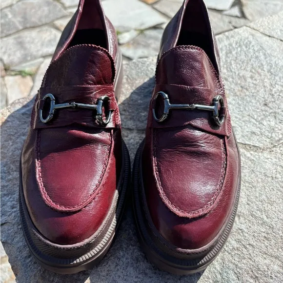 AGL  New W Tags - Lug Burgundy Loafers