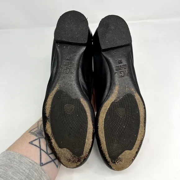 AGL Women's Patent Cap Toe Black Ballet Flats
