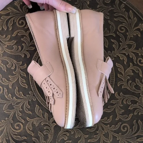 AGL Women's Pink Loafers