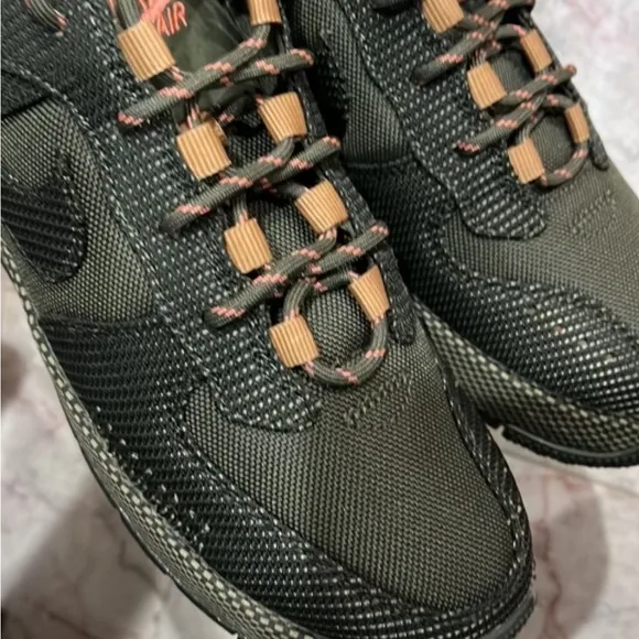 Air Force One Wild Hiking