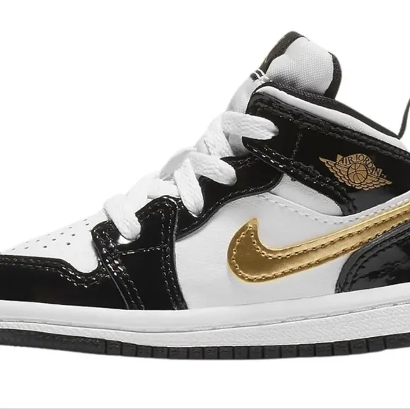 Air Jordan 1 Low Black White Gold