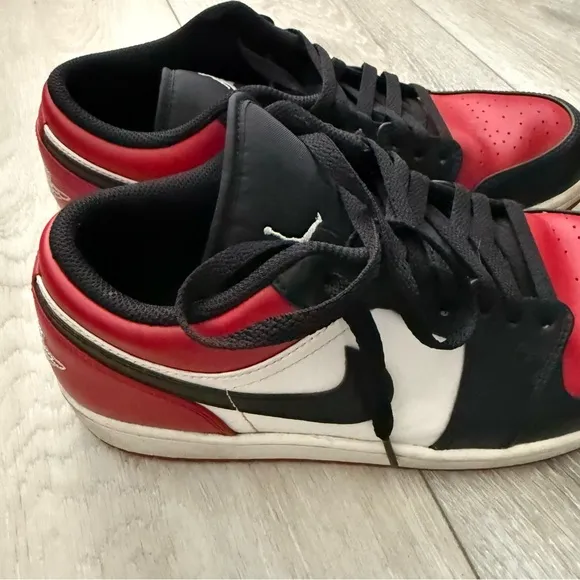Air Jordan 1 Low Bred Toe' Men's size 10.5