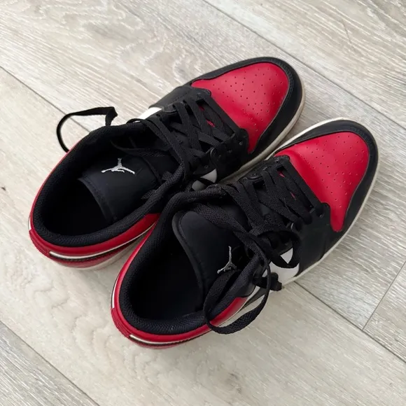 Air Jordan 1 Low Bred Toe' Men's size 10.5
