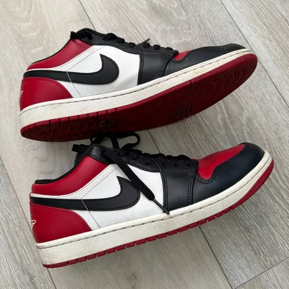 Air Jordan 1 Low Bred Toe' Men's size 10.5
