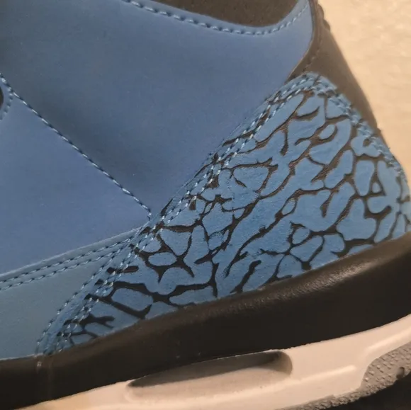 Air Jordan 3 Retro Kids 4.5Y
