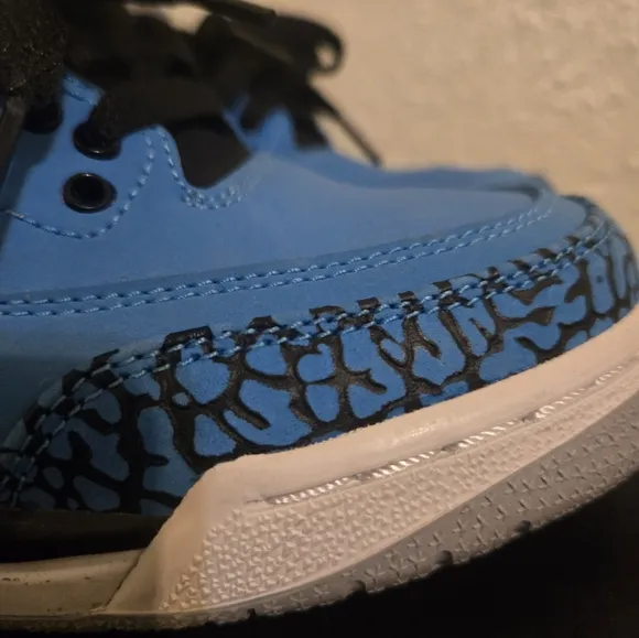 Air Jordan 3 Retro Kids 4.5Y