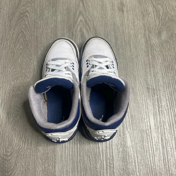 Air Jordan 3 Retro Midnight Navy GS Shoe Size 4Y Blue DM0967-140 Preowned