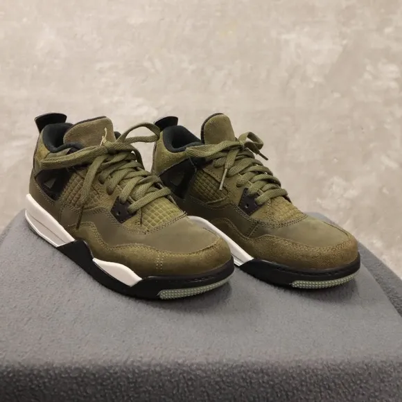 Air Jordan 4 SE Retro Craft Olive 2023 Kids Boys Shoes FB9929-200 size 2.5Y