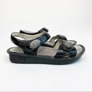 Alegria VIE-871 Velcro Embossed Sandals Black 36