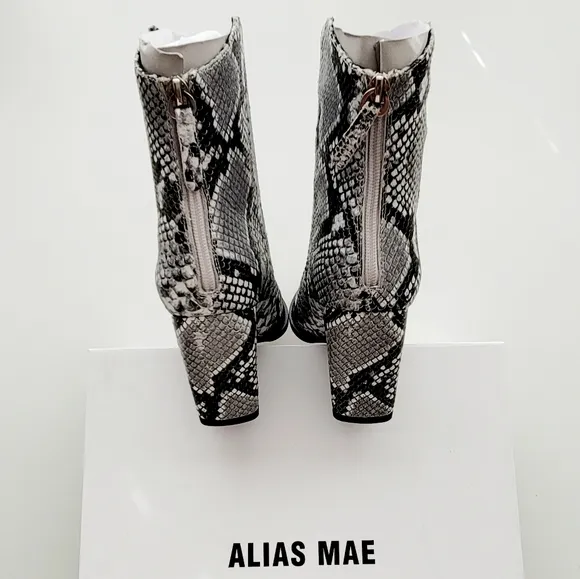 Alias Mae West Snake Print Leather Boots Women's 6