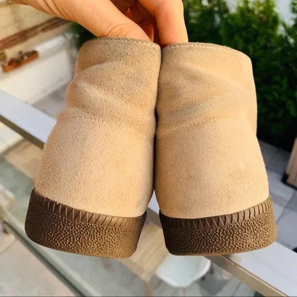 Alife Suede Chick High Flats Ankle Cut Lace Classy