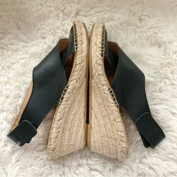 Andre Assous Wedge Espadrille Sandals