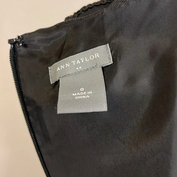 Ann Taylor Belted, Sleeveless Fully Lined Dress, Sz 0.