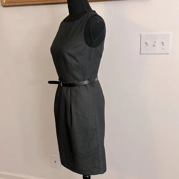 Ann Taylor Belted, Sleeveless Fully Lined Dress, Sz 0.