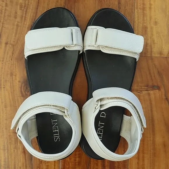 Anthropologie Silent D Sporty Sandals in Cream and Black