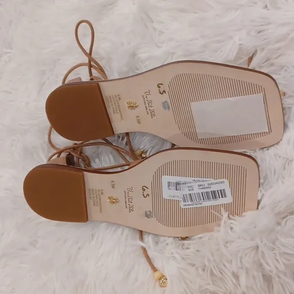 Antonio Melani The Nat Note Alhambra Leather Ankle Wrap Thong Sandals NEW