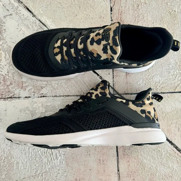 APL Lululemon Women’s Techloom Propulsion Lab Tracer Black Leopard Sneakers Sz 9
