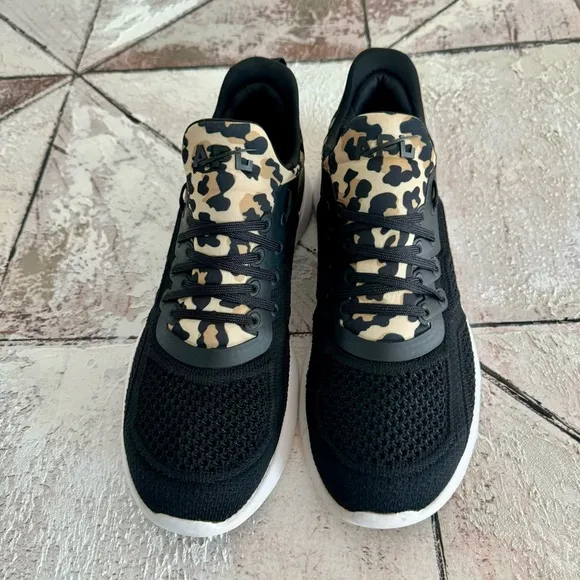 APL Lululemon Women’s Techloom Propulsion Lab Tracer Black Leopard Sneakers Sz 9