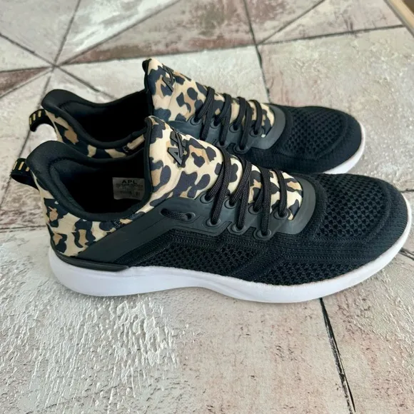 APL Lululemon Women’s Techloom Propulsion Lab Tracer Black Leopard Sneakers Sz 9