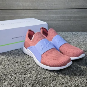 APL Men's TechLoom Bliss Slip-On Sneakers NEW size 11