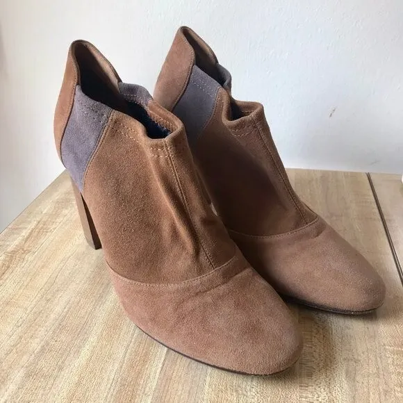 AQUATALIA Suede Leather Ankle Boots Vlada Tan Gray Booties Stacked Heel Italy