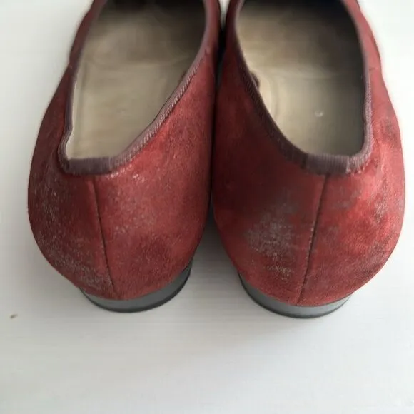 ARA BURGUNDY SUEDE CUP TOE FLATS.