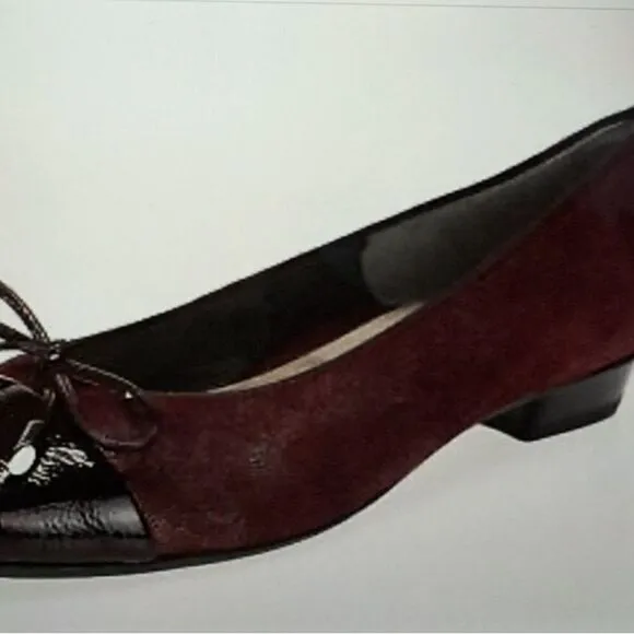 ARA BURGUNDY SUEDE CUP TOE FLATS.