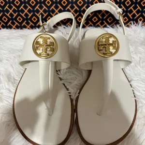 Authentic NWT Tory Burch Flat Thong Sandal Calf Leather Size 6 New Ivory