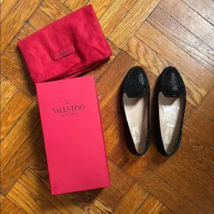 Authentic Valentino Garavani Black Leather Flats IT39