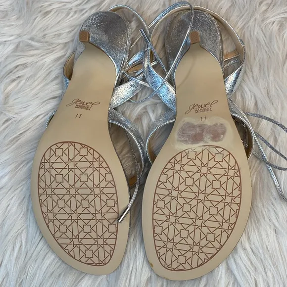 Badgley Mischka Jewel Heeled Silver Lace Up Thong Sandals, Size 11