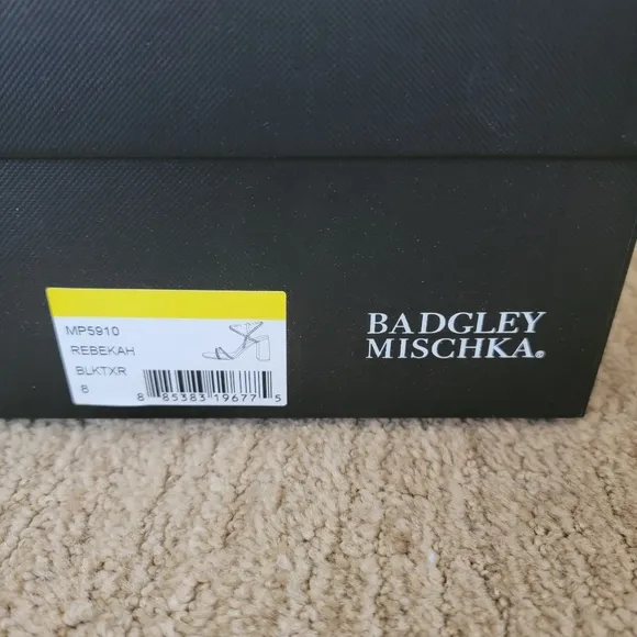 BADGLEY MISCHKA Rebekah Metallic Block-Heel Sandals in Black, Size 8
