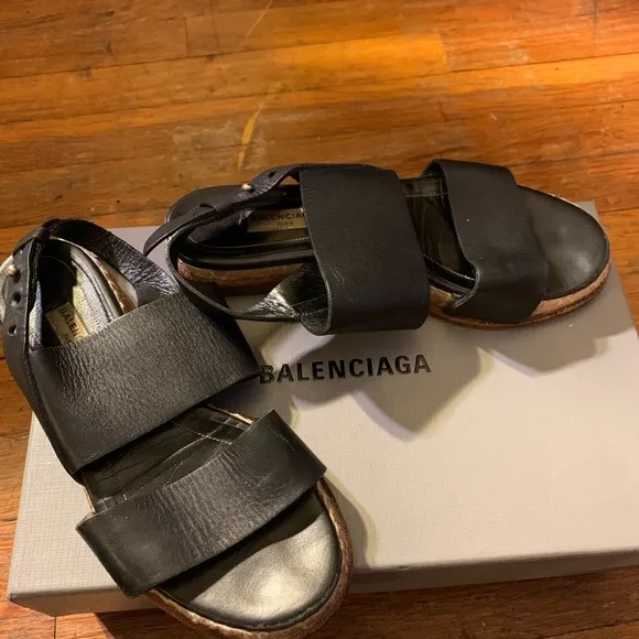 Balenciaga leather espadrilles/sandals