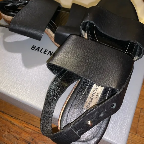 Balenciaga leather espadrilles/sandals