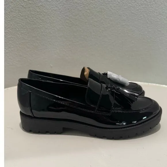 BANDOLINO New $89 Fillup Tassel Lug Sole Black Patent Loafers Size W 8.5